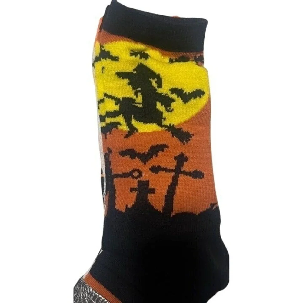 3‎ Pair Lebra Halloween Fashion Crew Socks Cats Pumpkins & Bats Size 9-11 NWT
